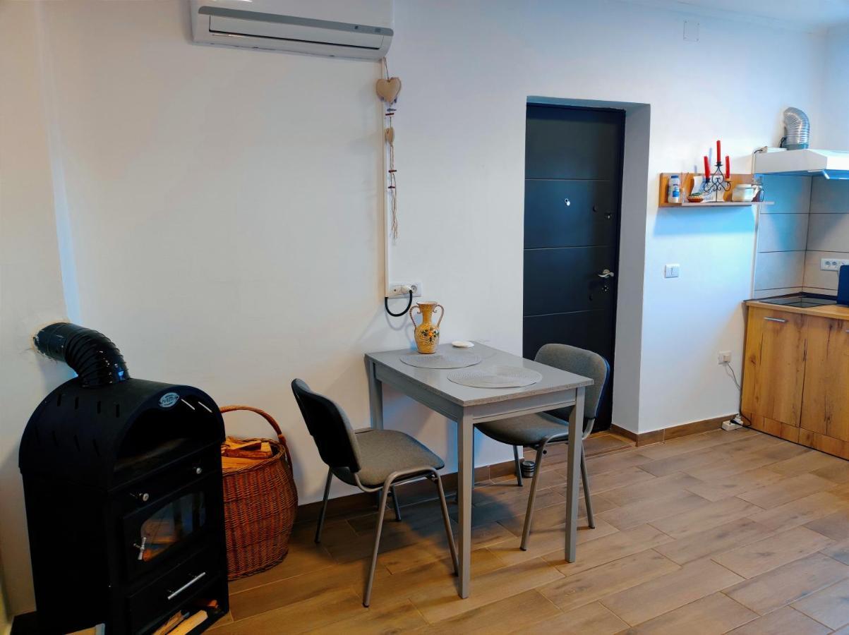 شقة Casa Anna&Criss Orşova المظهر الخارجي الصورة